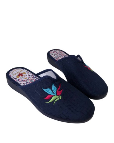 ZAPATILLA CUÑA CUBIERTA HOJAS