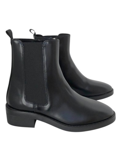 BOTIN CORINA CHELSEA ANTE