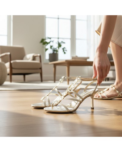 SANDALIA CORINA TIRAS MONEDAS