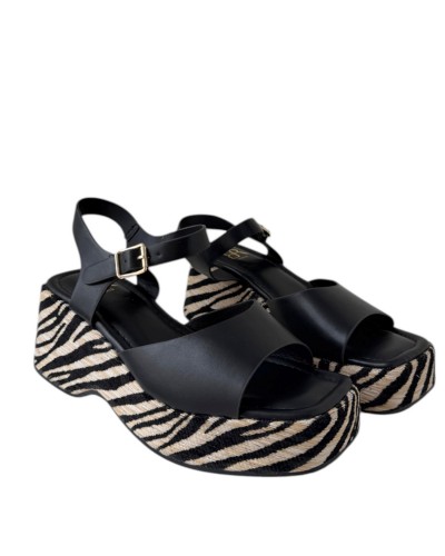 SANDALIA PLATAFORMA RAFIA