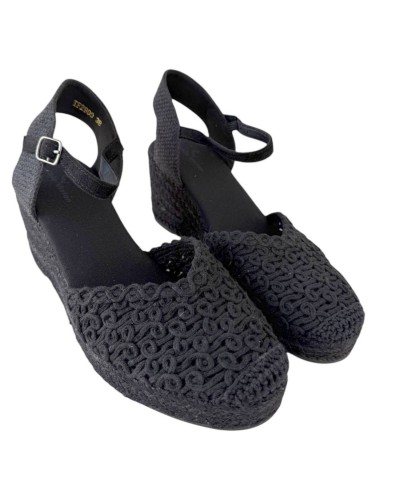 SANDALIAS CUÑA ESPARTO CALADAS