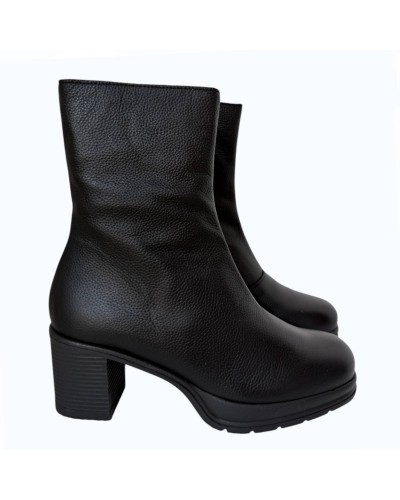 BOTIN PIEL VALERIA TACON PERFECTO