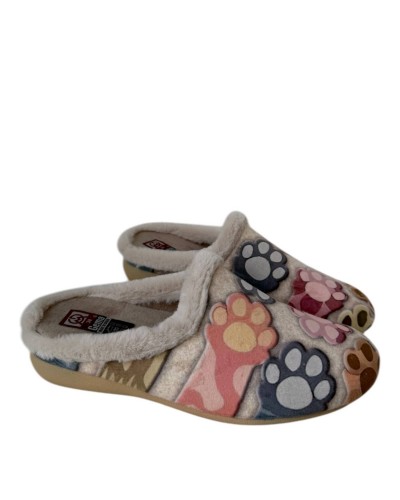 ZAPATILLA HUELLAS GEMA CASA