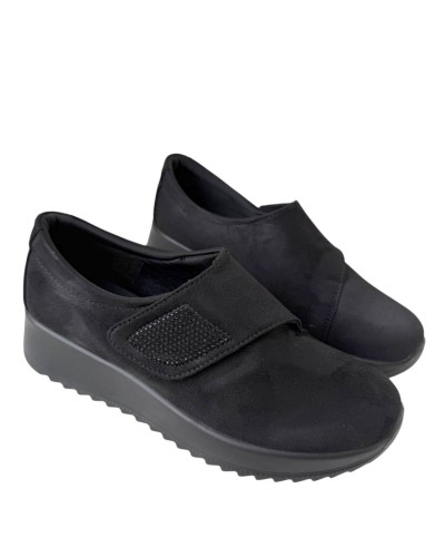 ZAPATO VELCRO ANTELINA DETALLES